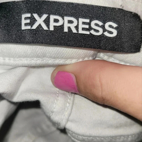 Express high rise shorts - Picture 5 of 6